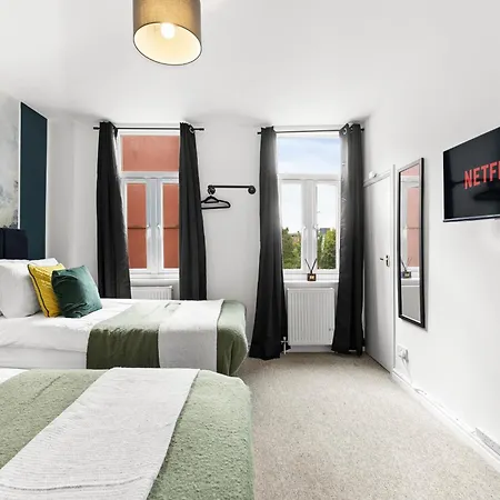 Boutique Abode - Games Apartment
