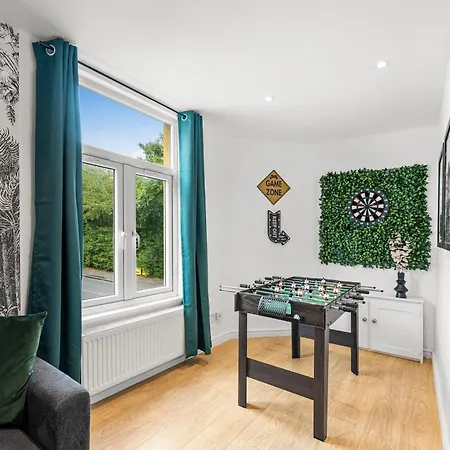 Boutique Abode - Games *